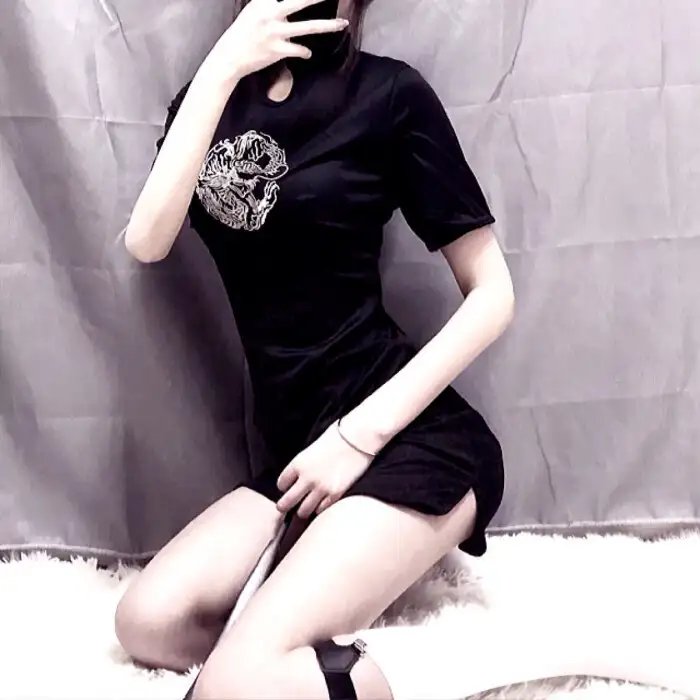 少女与海怪
